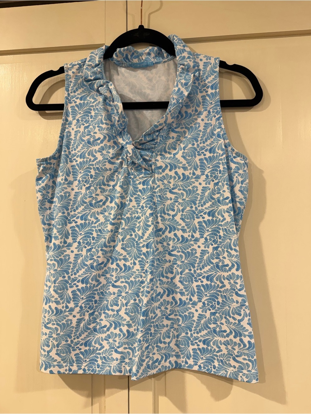 J. McLaughlin Blue and White Sleeveless V-Collar Tank